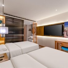 星诺酒店(天津五大道营口道地铁站店)