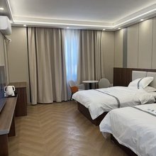 若羌泊庭民宿
