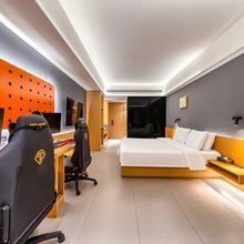 梵柯电竞馆(哈尔滨西站万达广场店)