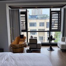 爱康轻奢民宿