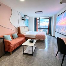 亮点影院公寓(福州南站阳光天地购物中心店)
