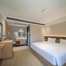 鸿途酒店(西南交大九里堤地铁站店)