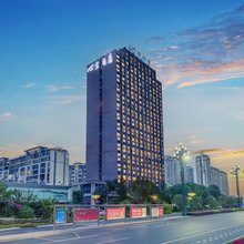 心宜·FIT HEART HTOEL 酒店(宜宾站西站店)