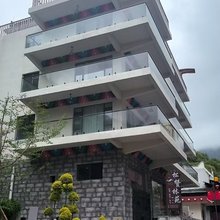 理县松赞林苑民宿
