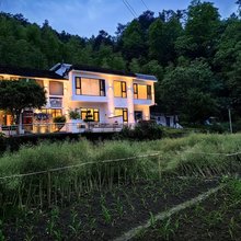 古风兰韵在山边民宿