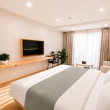 成都云逸拾光公寓(海昌路地铁站店)