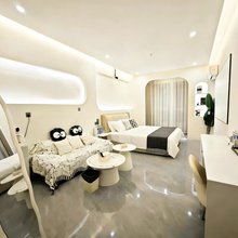 云汐|YUNXI·HOTEL电影民宿(邢台威县世纪大街九号广场店)