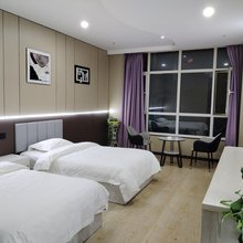 固原雅居轩商务酒店