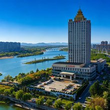 沂水龙冈大酒店(沂河三桥旅游景区店)