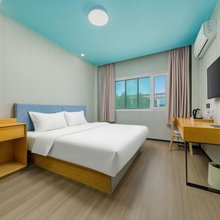 如约酒店(临沂琅琊古城吾悦广场店)