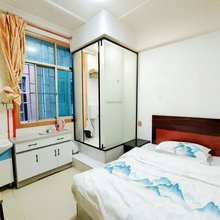 锦汐湾酒店(昆明火车站双桥夜市风情街店)