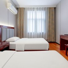 馨如家宾馆(青山湖大道地铁站店)