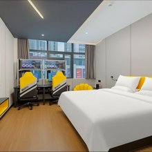 沙奇尔商旅电竞酒店(张家口维多利亚广场店)