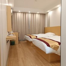 勐海华天商务酒店