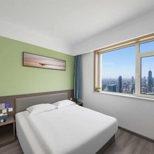 云景酒店(青岛理工大学市北校区店)