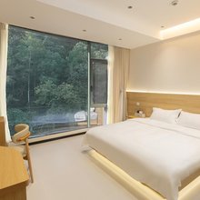 山间集民宿(石台牯牛降景区店)