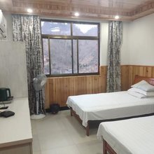 聚友山庄