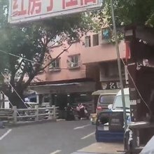 红房子民宿