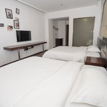 宏顺宾馆(宜宾学院店)