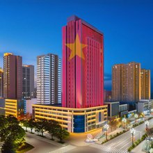 柏纳酒店(奎屯驿马巷旅游文化街区市政府店)