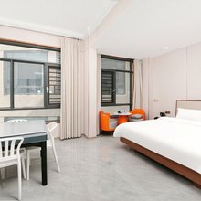 宁静公寓(广东可塘珠宝交易市场店)