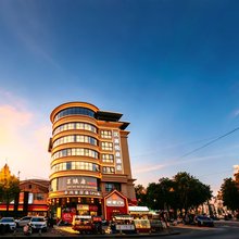 汉源·悦庭酒店(汉中中心广场高铁站店)