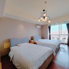 内江亚丽思民宿(万达广场店)