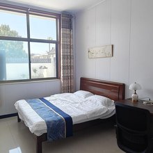西柏坡听檐居民宿