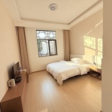 橙悦民宿(普洱高铁站店)