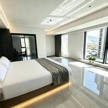 西宁海芝洋酒店(北川万达广场店)