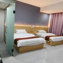 泸定芳馨客栈