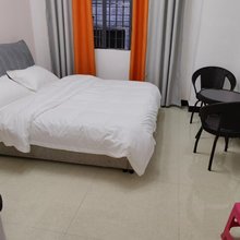 楠湖郦舍(兴义桔山广场店)