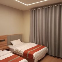 芸栖宾馆(朱家角沈巷店)