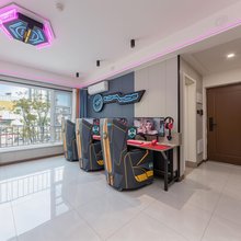 无疆电竞智慧酒店(大丰店)