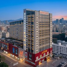 豪派特华美达广场酒店(深圳北站红山地铁站店)