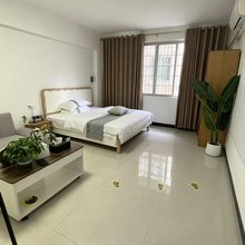 贺州·壹家丨YI JIA 民宿(灵峰广场店)