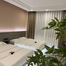 镇康明都商务酒店