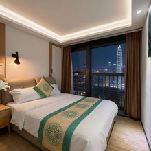 木棉湾·Luxury城景轻居(东门万象城店)