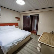 青岛福居民宿