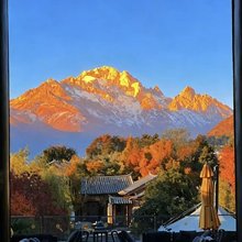 物舍·Bump Into|邂逅日照金山|雪山度假观景美墅(束河古镇店)