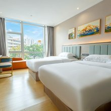 深圳轩廷酒店(南油地铁站来福士广场店)