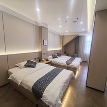 悦烶楠舍(长白山高铁站店)