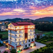 东山华丽水产民宿