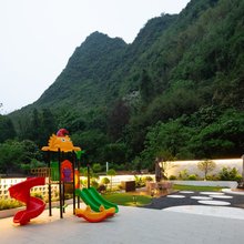 花筑·枕山栖宿(阳朔兴坪古镇二十元人民币背景景区店)