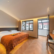 禾禧·Nexus丨宋潮设计·全屋智居·轻奢美宿(万岁山武侠城店)