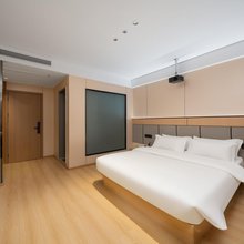 云辰致雅酒店(黄淮学院店)