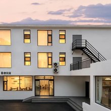 半日闲隐奢民宿(八泉峡店)