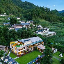 回家的孩子·Canyon峰林溪畔民宿(张家界国家森林公园武陵源店)