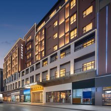 雅斯特酒店(深圳宝安机场福永地铁站店)