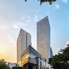 YOLO云端私汤设计师酒店